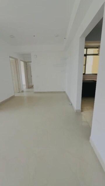 Room in 3 BHK Apartment at Eros Sampoornam, Sector 2 Greater Noida – for Sale