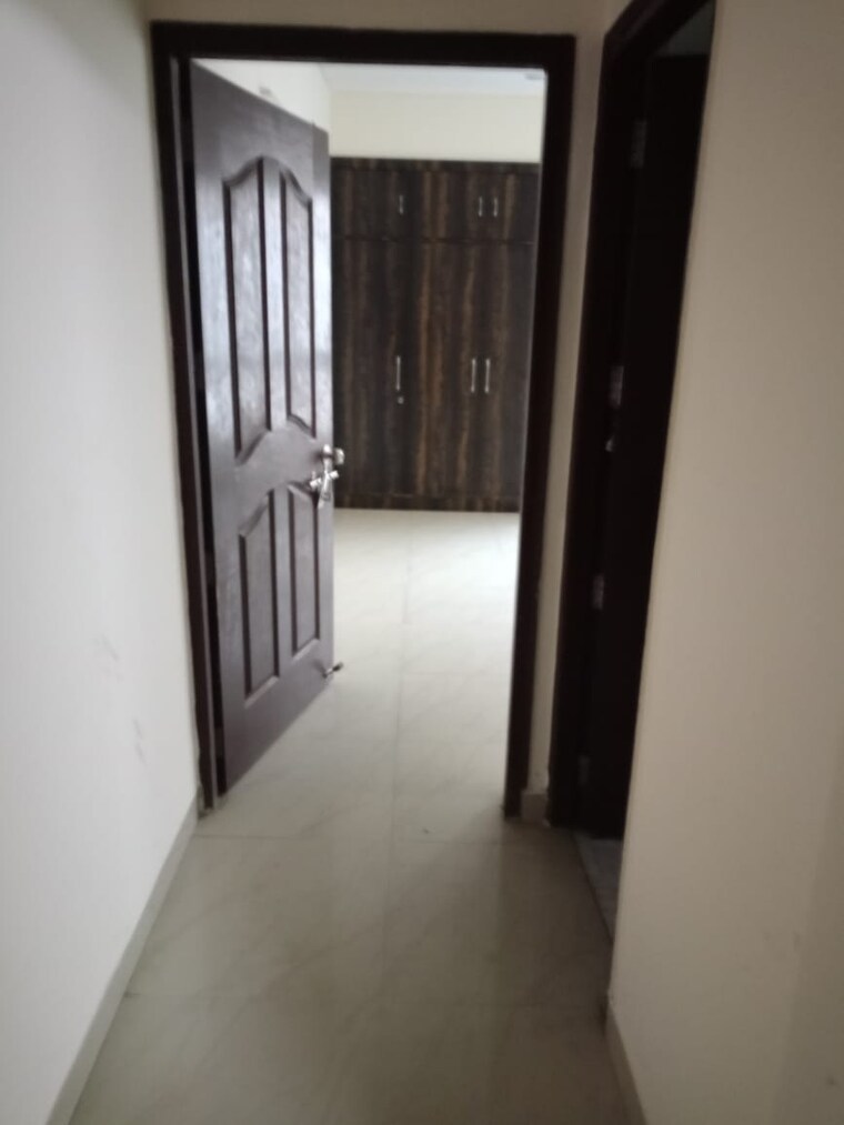 undefined, gomti nagar 3 Bedroom 1705 Sq.Ft. Apartment In Gomti Nagar Lucknow 9221583