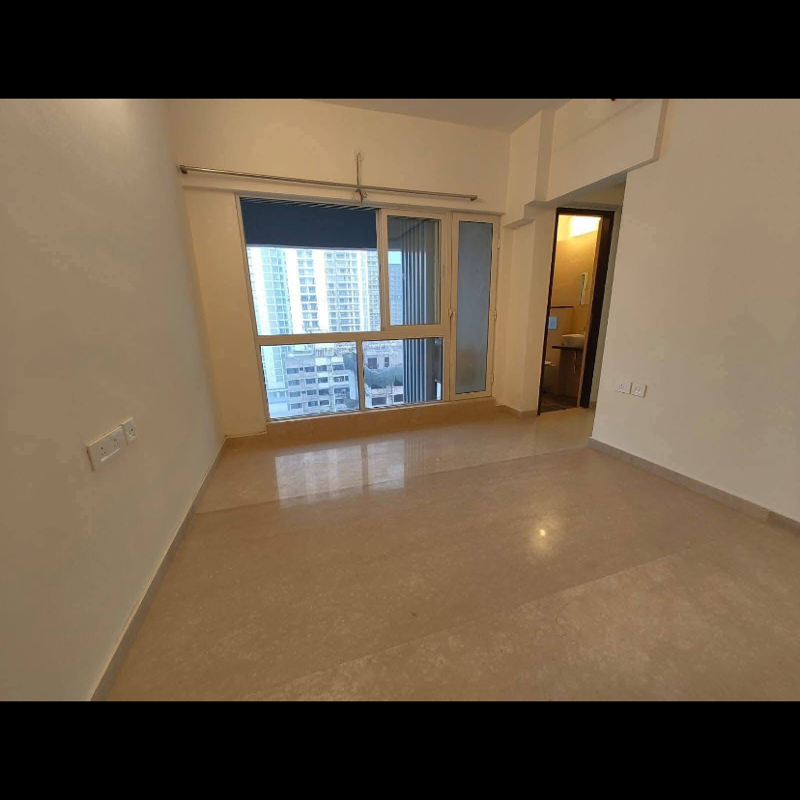 2 BHK + Servant Room Apartment For Rent in Omkar Signet