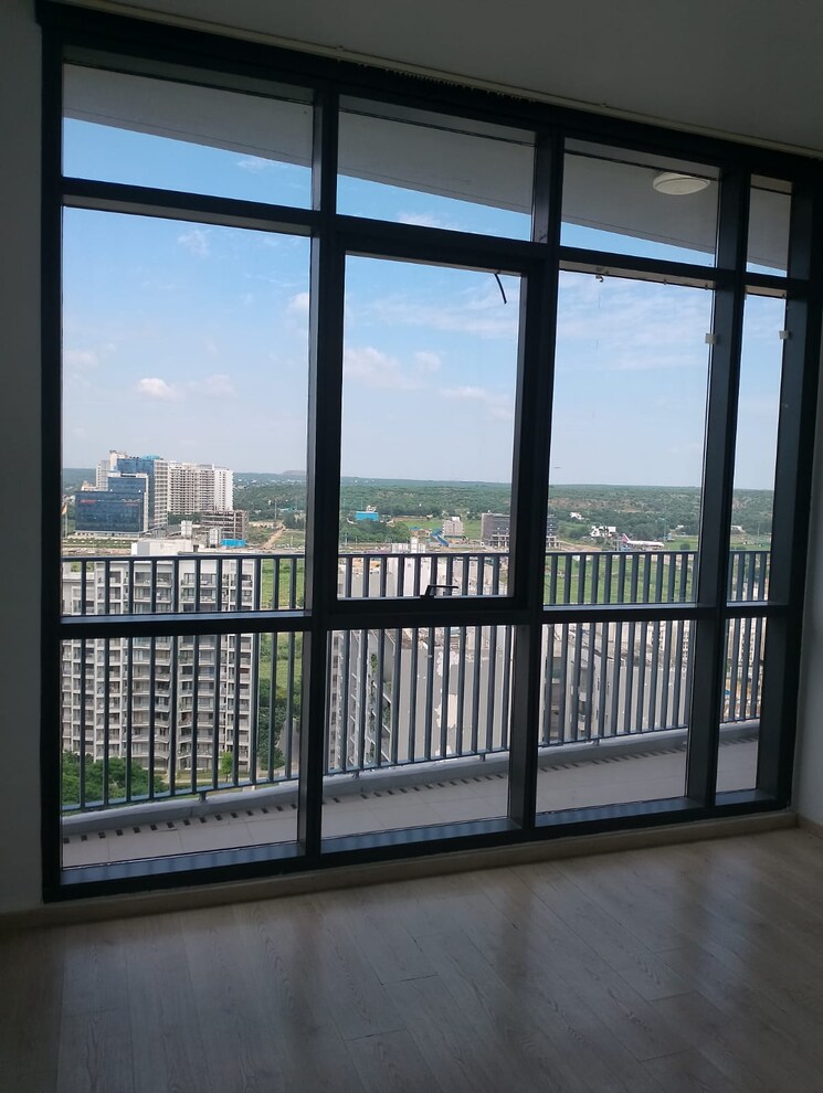 Room, ireo-skyon 3 Bedroom 2045 Sq.Ft. Apartment In Sector 60 Gurgaon 9221558