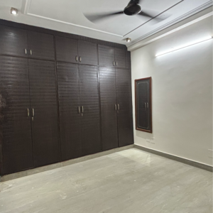 Room in 3 BHK Builder Floor at Malviya Nagar – for Rent
