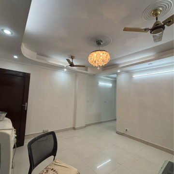 Team Area in 3 BHK Builder Floor at Malviya Nagar – for Rent