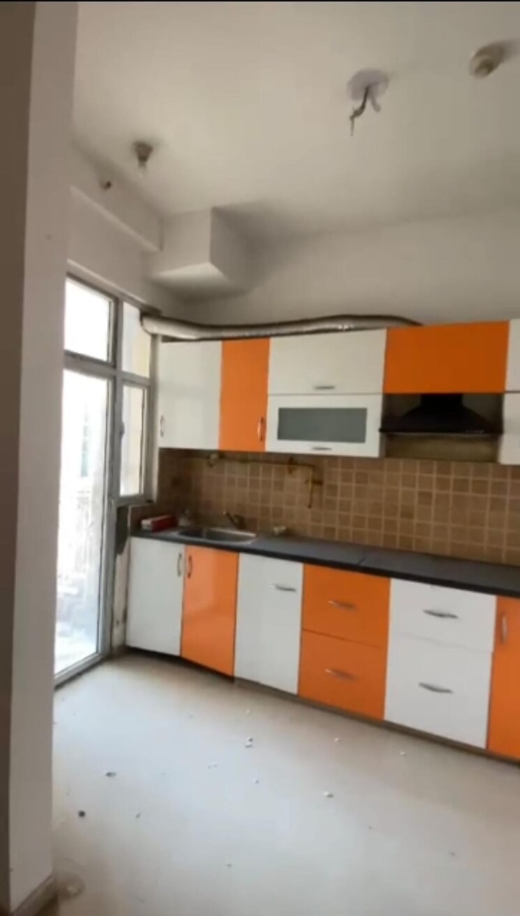 Kitchen, amrapali-golf-homes 3 Bedroom 1115 Sq.Ft. Apartment In Sector 4 Greater Noida Greater Noida 9221629