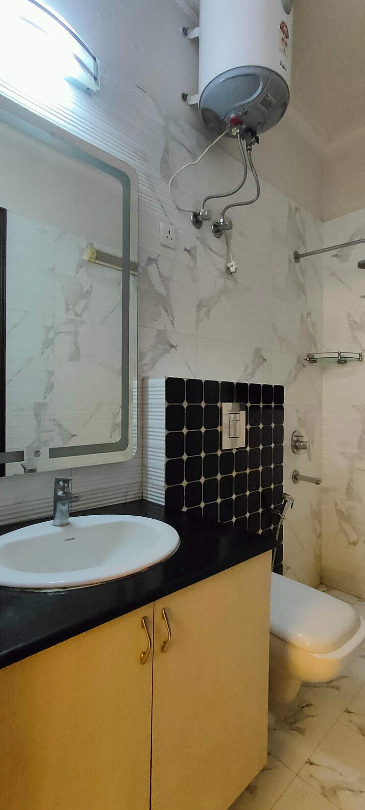 Master Bedroom, sushant lok i 3 Bedroom 1900 Sq.Ft. Builder Floor In Sushant Lok I Gurgaon 9221635