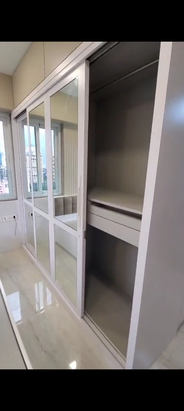 Balcony, sanghvi-evana 2 Bedroom 771 Sq.Ft. Apartment In Worli Mumbai 9221646