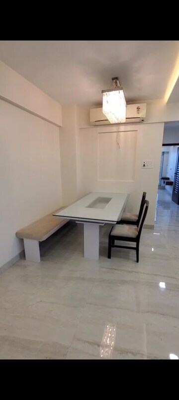 Team Area in 2 BHK Apartment at Sanghvi Evana, Worli – for Rent