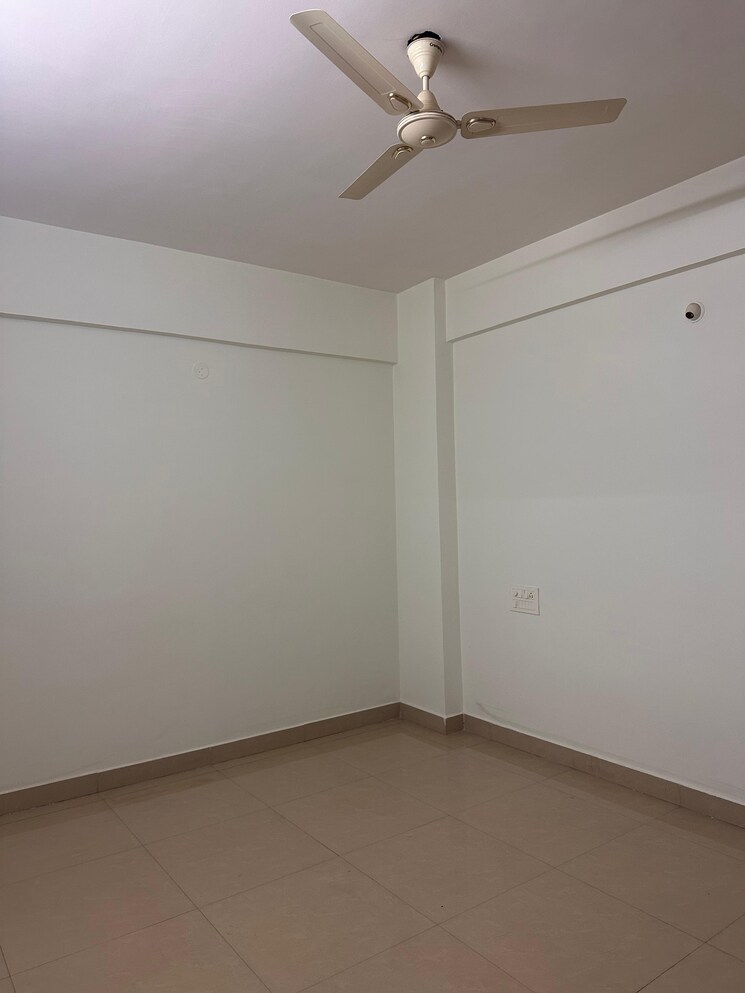 Room, bm-harvest 2 Bedroom 1060 Sq.Ft. Apartment In Sarjapur Road Bangalore 9221636