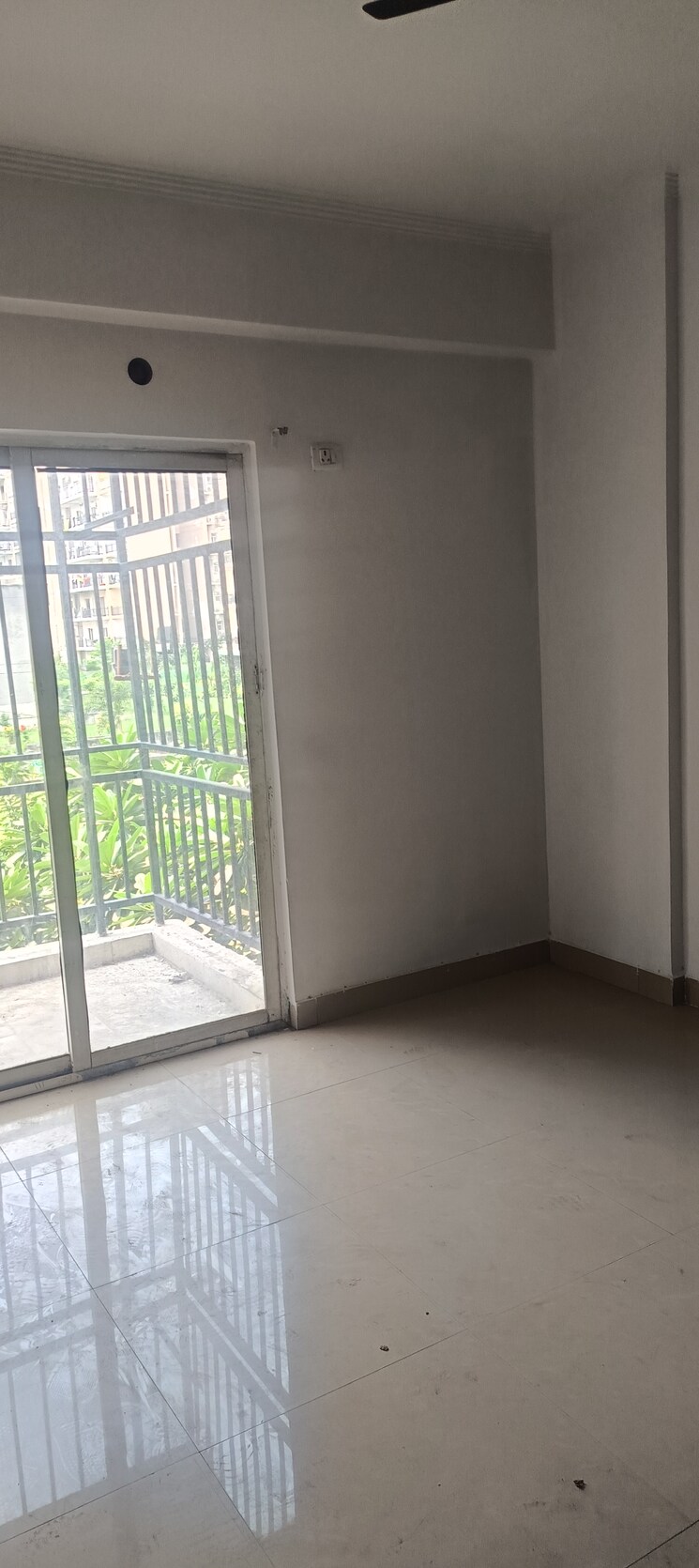 Room, gardenia-golf-city 2 Bedroom 1150 Sq.Ft. Apartment In Sector 75 Noida 9221663