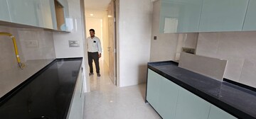 Bathroom in 3 BHK Apartment at S Raheja Panorama, Santacruz West – for Rent