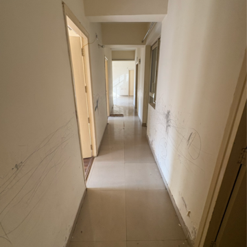 Building Lobby in 4 BHK Apartment at Piedmont Taksila Heights, Sector 37c – for Rent