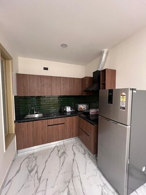 Kitchen in 1.5 BHK Builder Floor at Sector 42 – for Rent