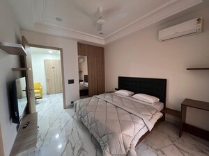 Bedroom in 1.5 BHK Builder Floor at Sector 42 – for Rent