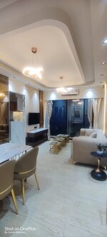 1 BHK 411 Sq.Ft. Apartment in Oshiwara