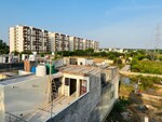 100 Sq.Yd. Plot in Maruti Kunj