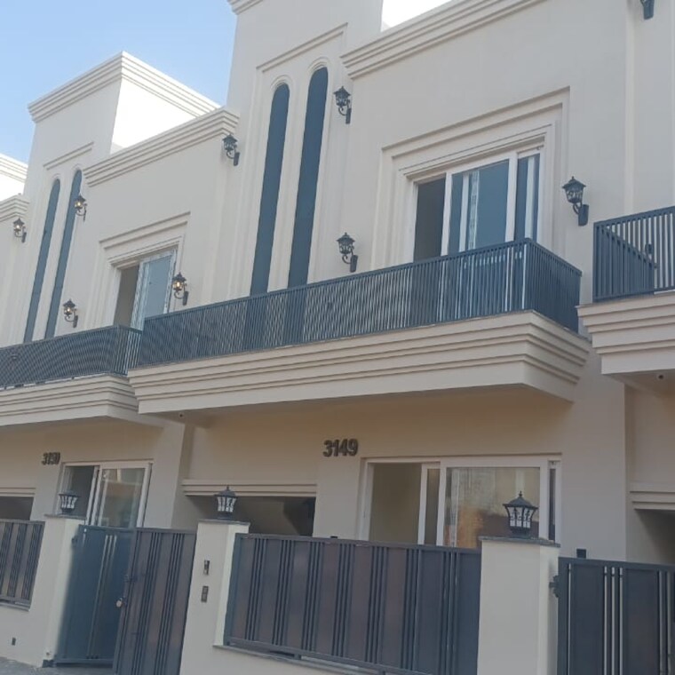 Exterior View, sector 123 4 Bedroom 110 Sq.Yd. Villa In Sector 123 Mohali 9221788