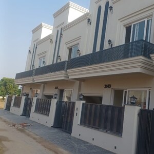 4 BHK Villa For Sale in Sector 123