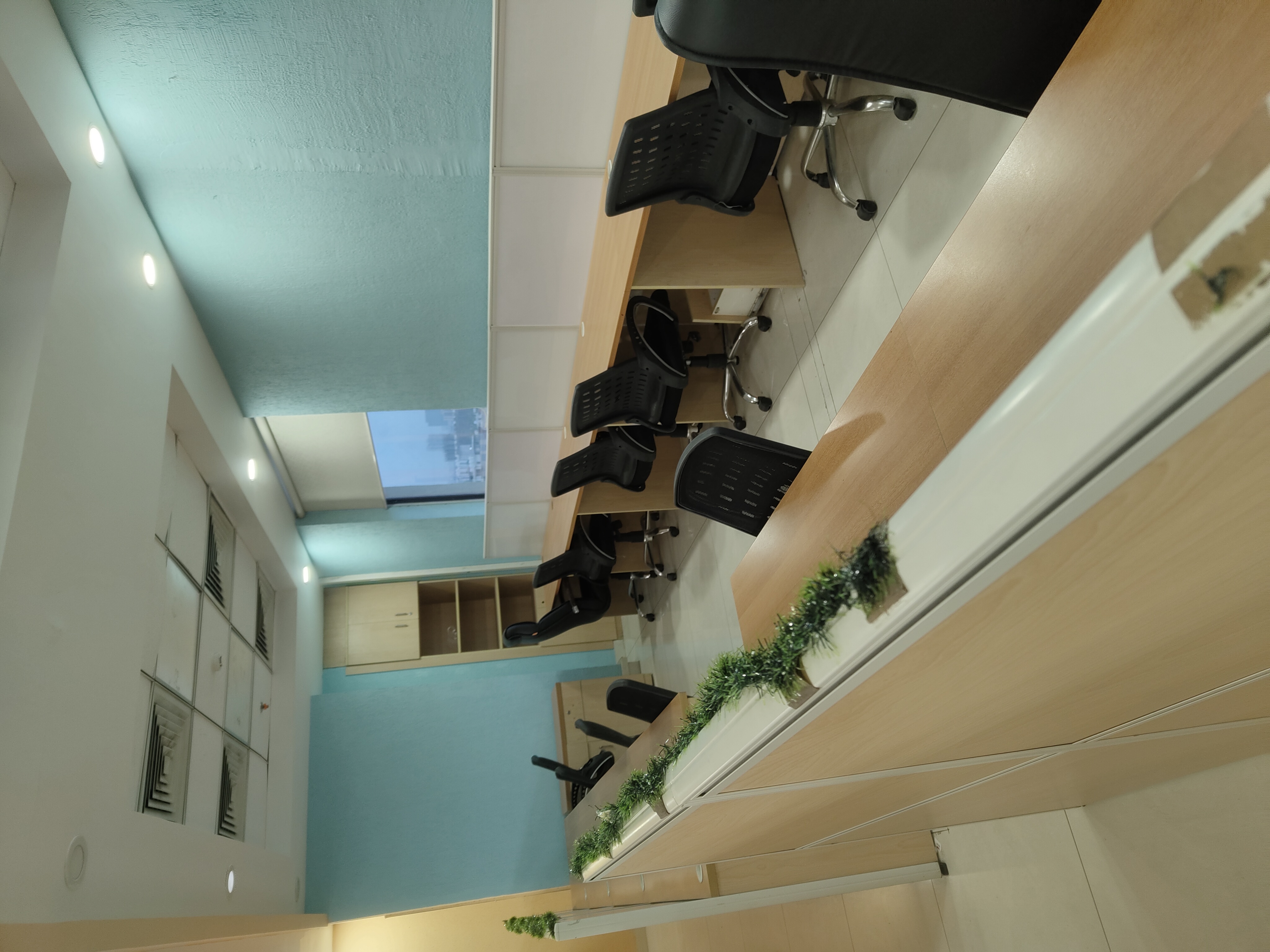 Office Space For Rent in JMD Megapolis