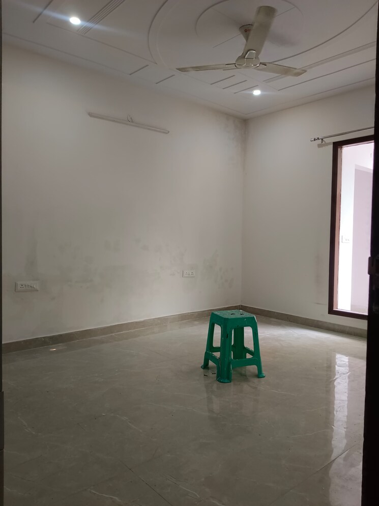 Room, vijay-ratan-vihar 3 Bedroom 1450 Sq.Ft. Apartment In Sector 15 Gurgaon 9221834