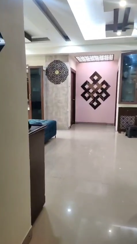 3 BHK 1600 Sq.Yd. Apartment in RPS Savana