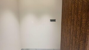 Room in 3 BHK Apartment at Sarah Enclave, Borabanda – for Rent