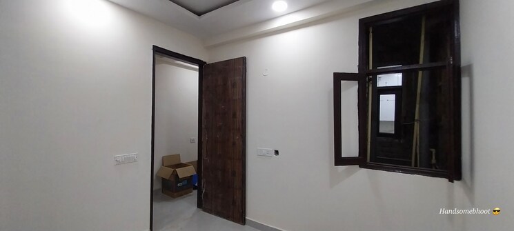 Bedroom, sector 73 2 Bedroom 1000 Sq.Ft. Builder Floor In Sector 73 Noida 9221949