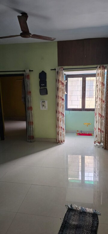 Room in 2 BHK Villa at RWA Apartments Sector 27, Sector 27 – for Rent