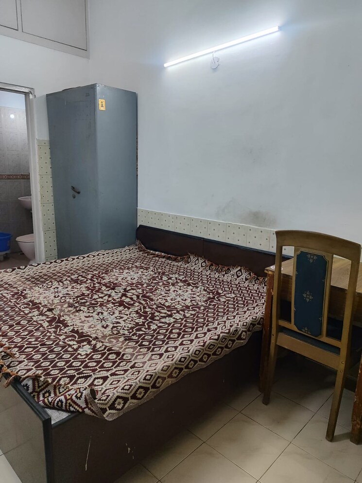 Bedroom, rwa-apartments-sector-27 2 Bedroom 1400 Sq.Ft. Villa In Sector 27 Noida 9221958