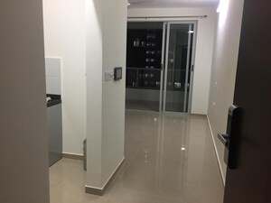 1 BHK Apartment For Sale in Amanora Park Town, Hadapsar