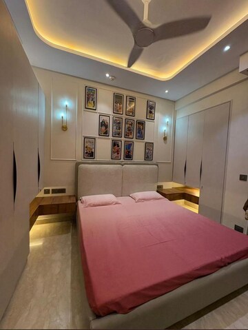 Bedroom in 3 BHK Apartment at Ambience Creacions, Sector 22 – for Rent