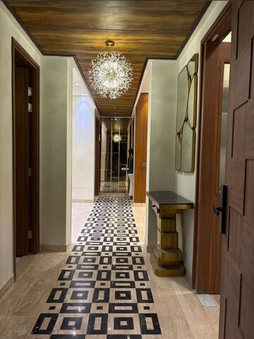 Building Lobby in 3 BHK Apartment at Ambience Creacions, Sector 22 – for Rent