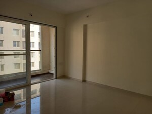 Room in 3 BHK Apartment at Kundan Presidia, Nibm Road – for Rent