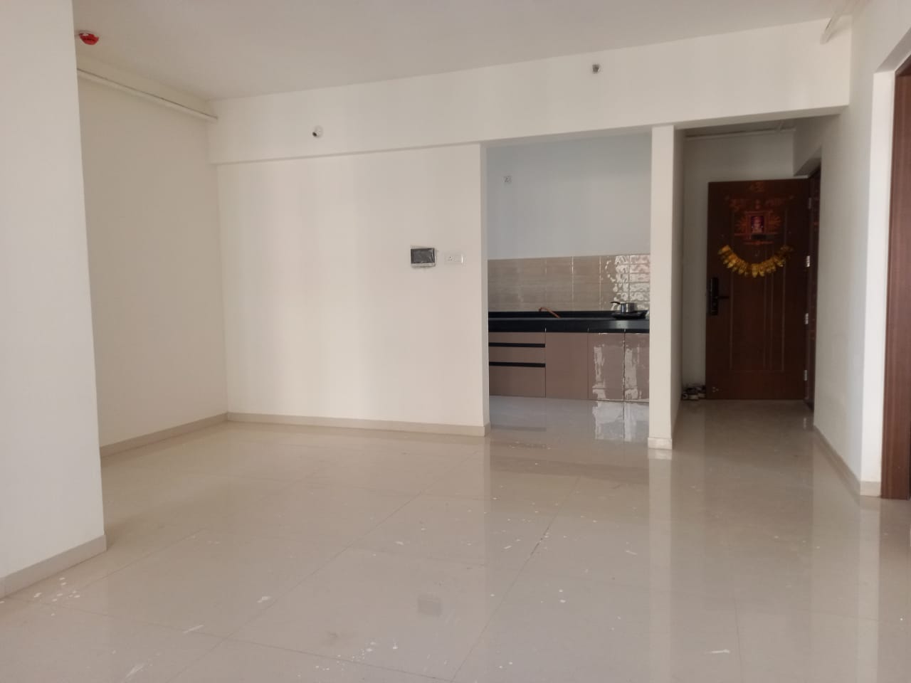 3 BHK + Servant Room 1500 Sq.Ft. Apartment in Kundan Presidia