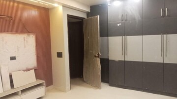 Building Lobby in 4 BHK Independent House at Palam Vihar Residents Association, Palam Vihar – for Sale