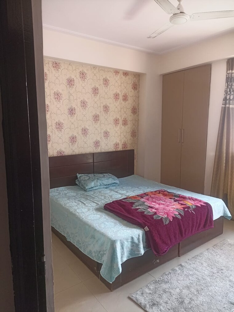 Bedroom, devika-skypers 2 Bedroom 792 Sq.Ft. Apartment In Raj Nagar Extension Ghaziabad 9221996