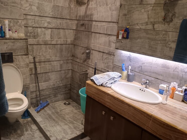 Kitchen, green-wood-city 3 Bedroom 2500 Sq.Ft. Builder Floor In Sector 45 Gurgaon 9222016