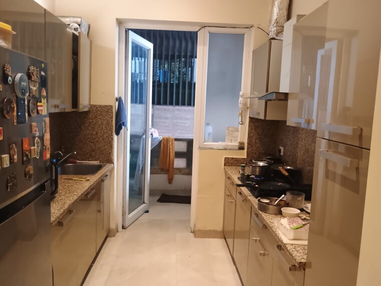 Kitchen, green-wood-city 3 Bedroom 2500 Sq.Ft. Builder Floor In Sector 45 Gurgaon 9222016