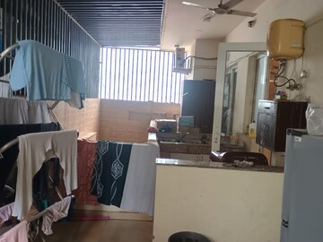 Team Area in 3 BHK Builder Floor at Green Wood City, Sector 45 – for Rent