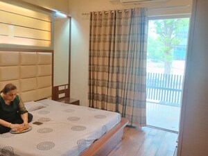 Bathroom in 3 BHK Builder Floor at Green Wood City, Sector 45 – for Rent