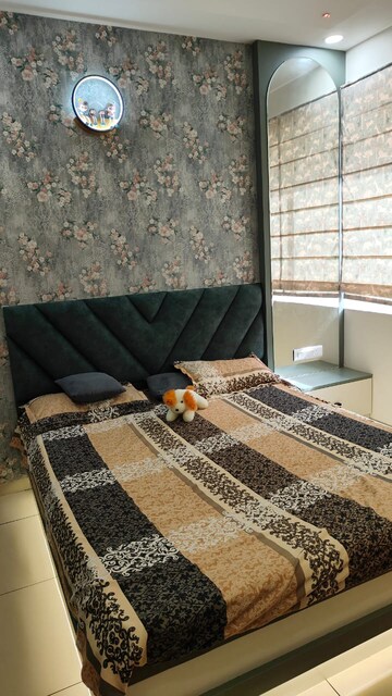Bedroom in 2 BHK Apartment at Prestige Royale Gardens, Gantiganahalli – for Rent