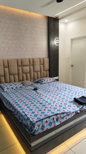 Bedroom in 2 BHK Apartment at Prestige Royale Gardens, Gantiganahalli – for Rent