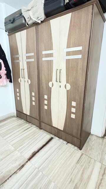 Bathroom in 1 BHK Apartment at Punit Tower II, Cbd Belapur Sector 11 – for Sale