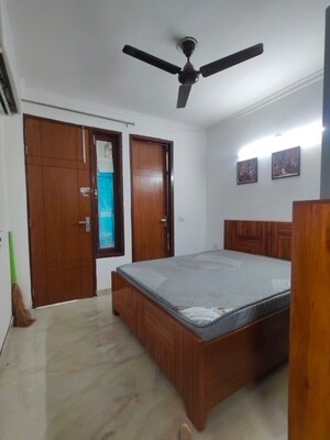 Bedroom in 1 BHK Builder Floor at Saket – for Rent
