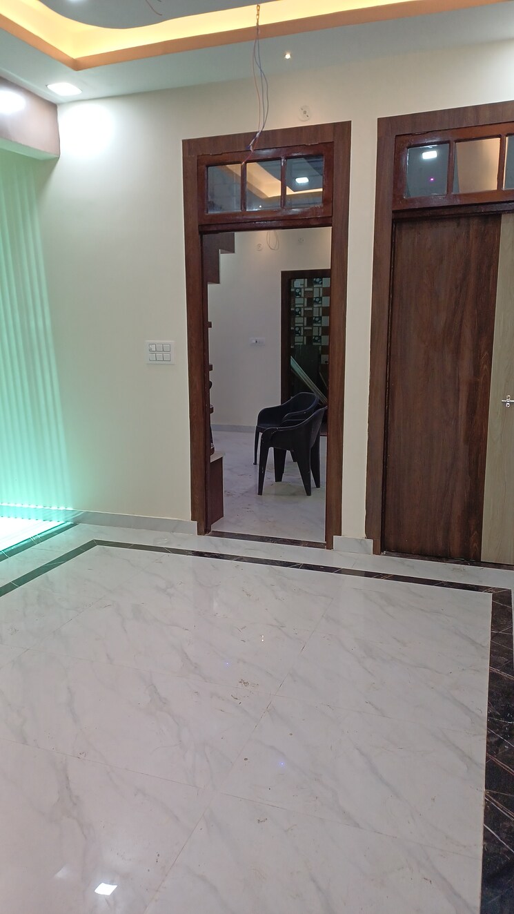 undefined, kursi road 3.5 Bedroom 2100 Sq.Ft. Independent House In Kursi Road Lucknow 9222190