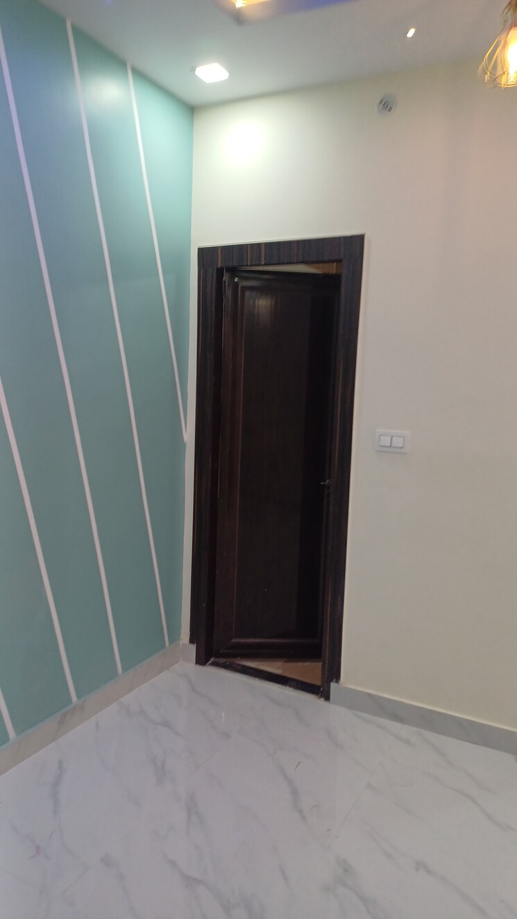 undefined, kursi road 3.5 Bedroom 2100 Sq.Ft. Independent House In Kursi Road Lucknow 9222190