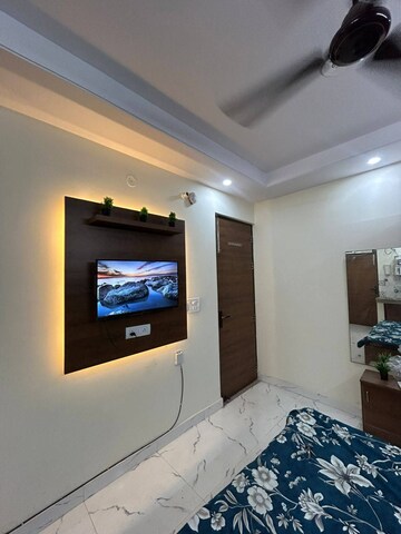 Bedroom in 1 BHK Builder Floor at Saket – for Rent