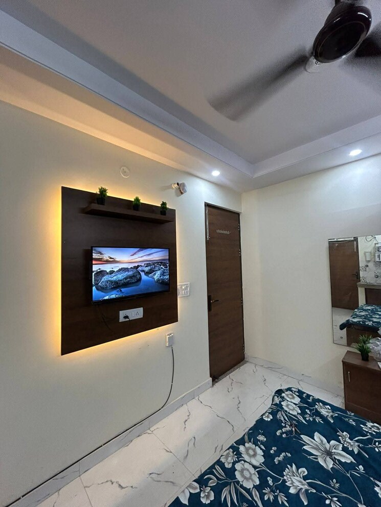 Bedroom, saket 1 Bedroom 500 Sq.Ft. Builder Floor In Saket Delhi 9222209