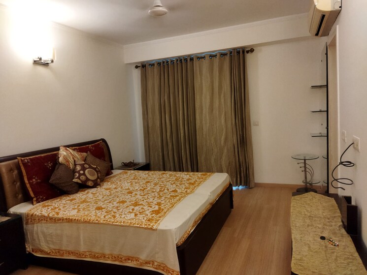 Bedroom, dlf-park-place 3 Bedroom 1975 Sq.Ft. Apartment In Sector 54 Gurgaon 9222219