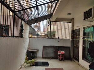 Kitchen in 3 BHK Apartment at Ambience Creacions, Sector 22 – for Rent