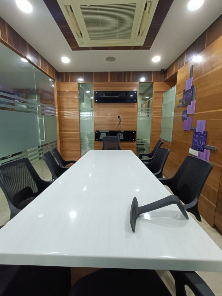 Team Area, nehru nagar Commercial Office Space 909 Sq.Ft. In Nehru Nagar Ahmedabad 9222299