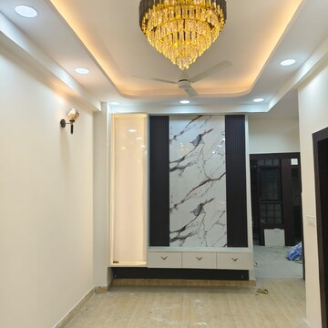 Room in 3 BHK Apartment at Exotica East Square, Ashiana Greens – for Rent